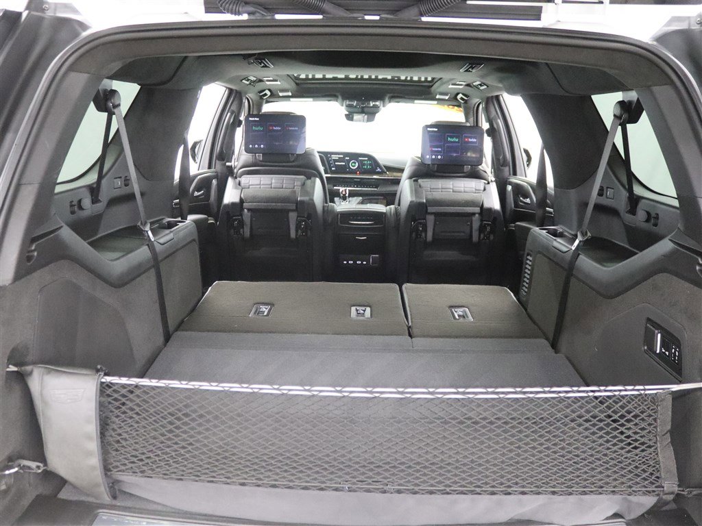 Used 2022 Cadillac Escalade ESV Sport Platinum AWD/4WD image 27