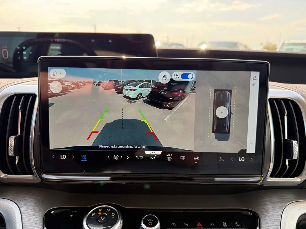 Used 2025 Ford Expedition Max Platinum image 29