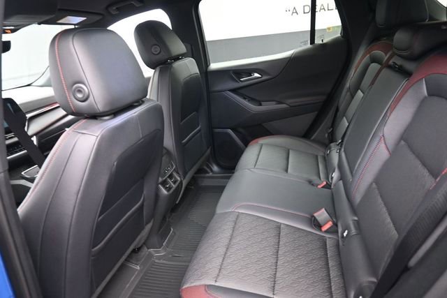 New 2026 Chevrolet Equinox RS w/ Convenience Package III FWD image 9