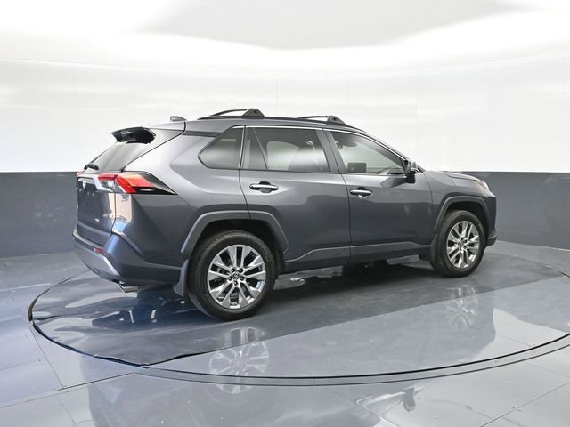 Used 2023 Toyota RAV4 Limited image 15