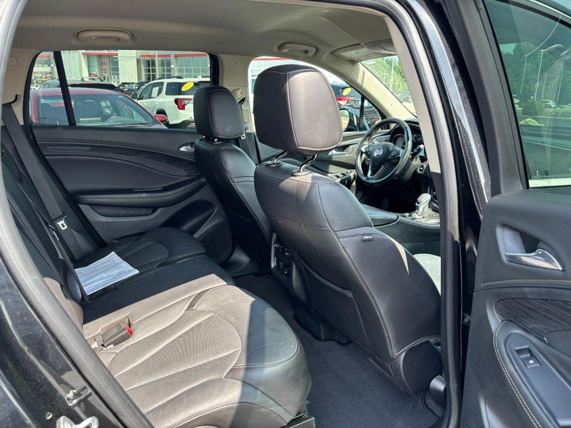 Used 2017 Buick Envision Essence FWD image 9
