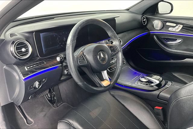 Used 2018 Mercedes-Benz E 300 w/ Premium 3 Package image 14