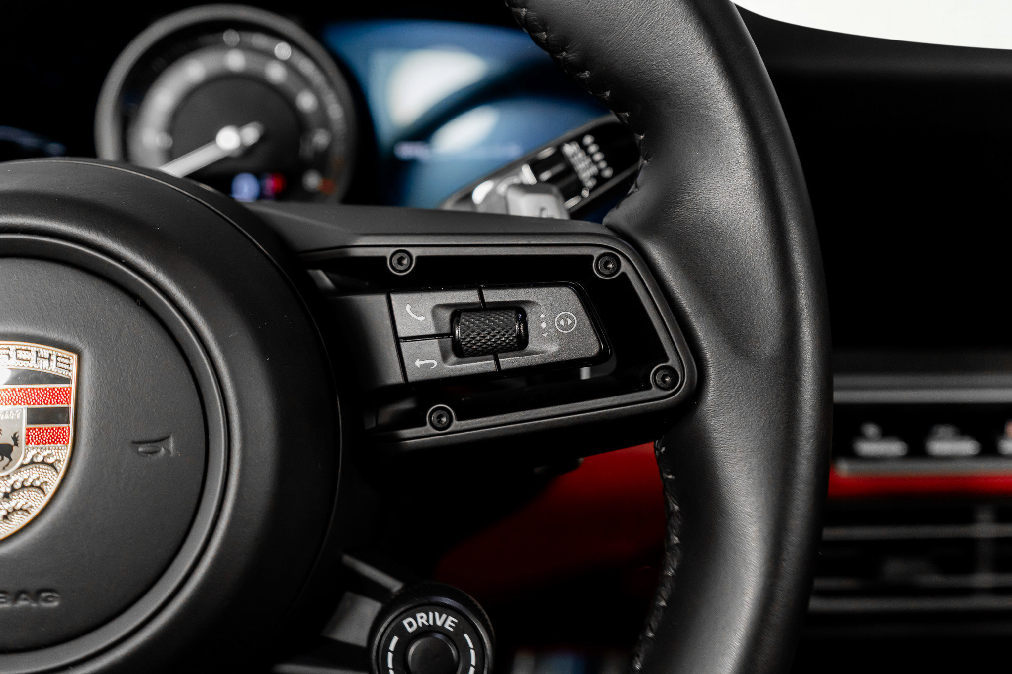 Used 2023 Porsche 911 Carrera 4S image 45