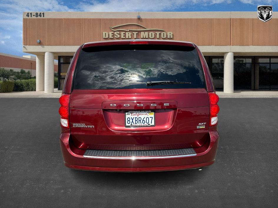 Used 2019 Dodge Grand Caravan SXT image 7