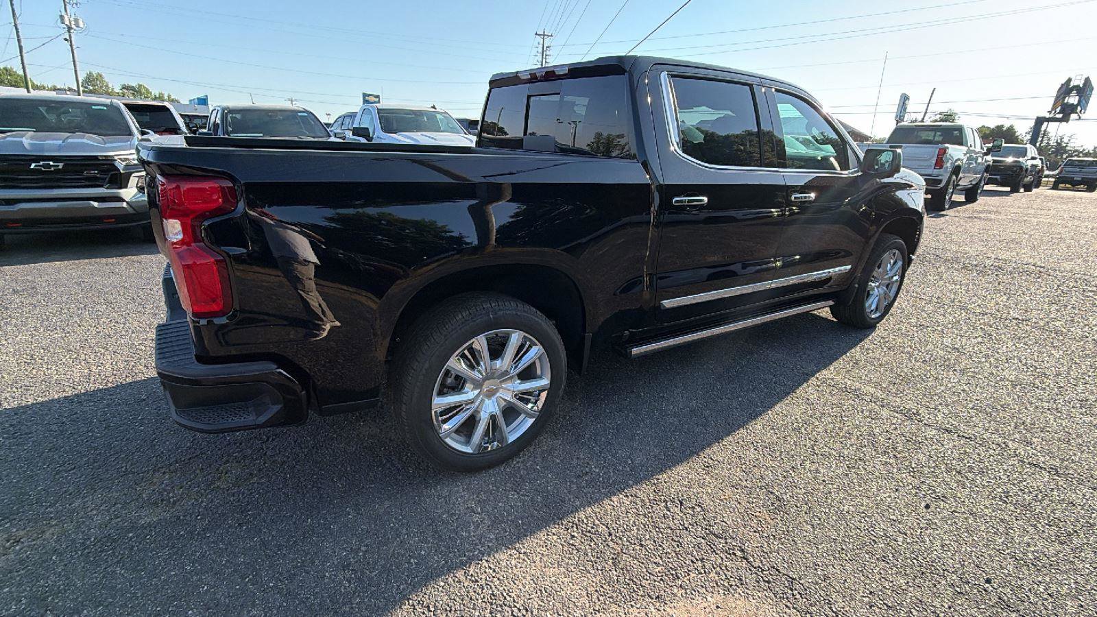 New 2026 Chevrolet Silverado 1500 High Country AWD/4WD image 5