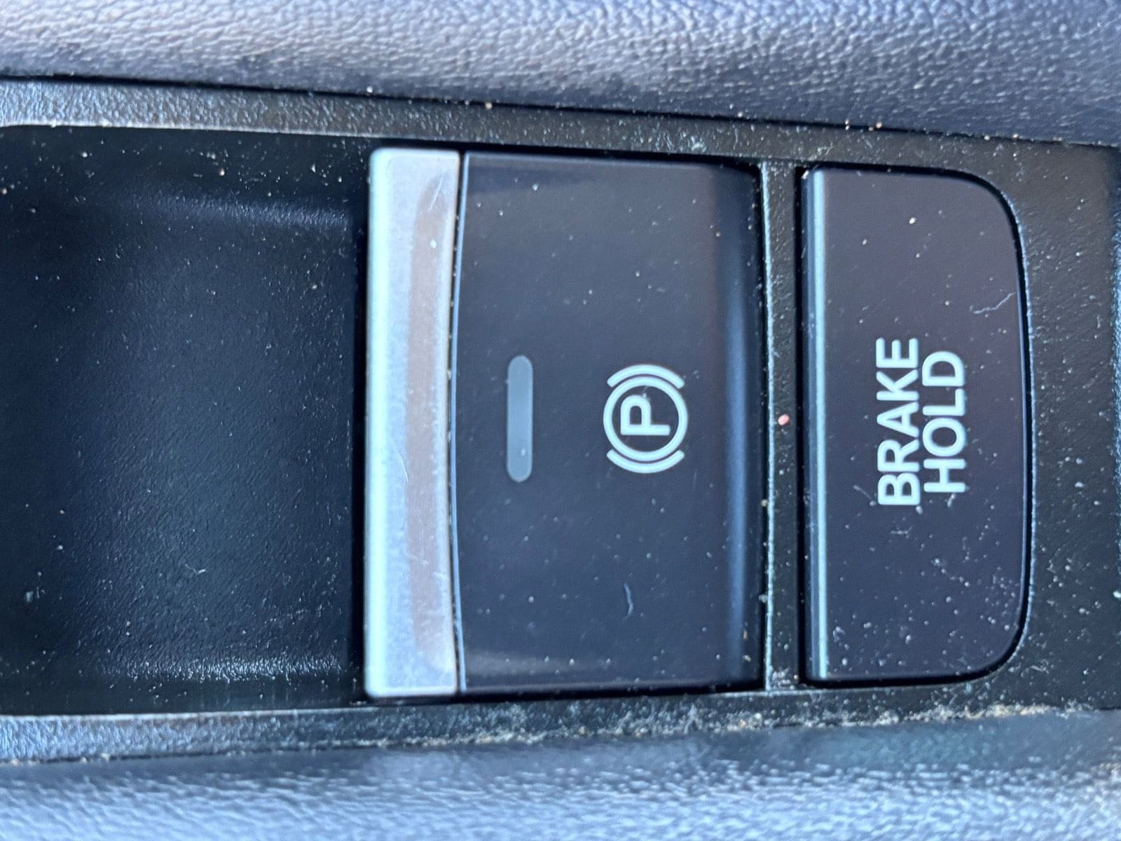 Certified 2024 Honda HR-V EX-L image 34