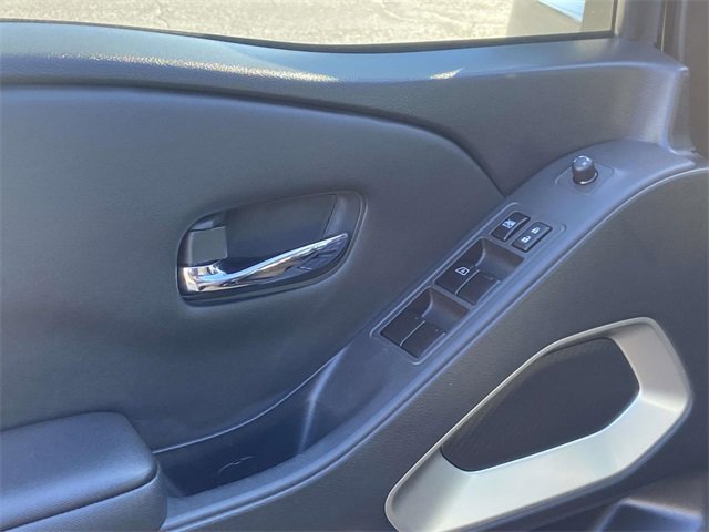 Used 2024 Nissan Frontier SL image 12