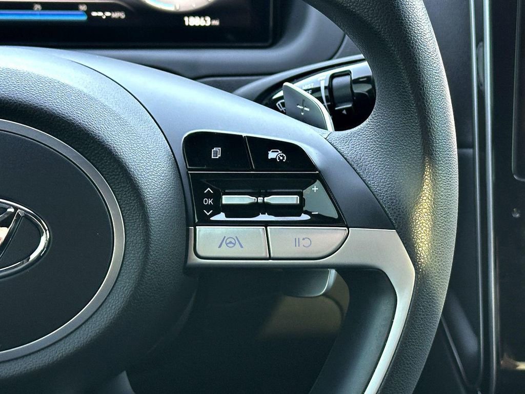 Used 2024 Hyundai Santa Cruz Night image 25