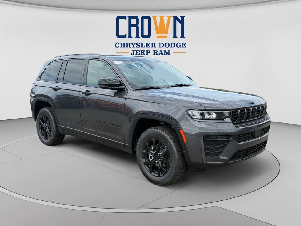 New 2026 Jeep Grand Cherokee Altitude AWD/4WD image 1