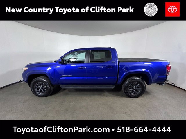 Used 2023 Toyota Tacoma SR5 AWD/4WD image 4