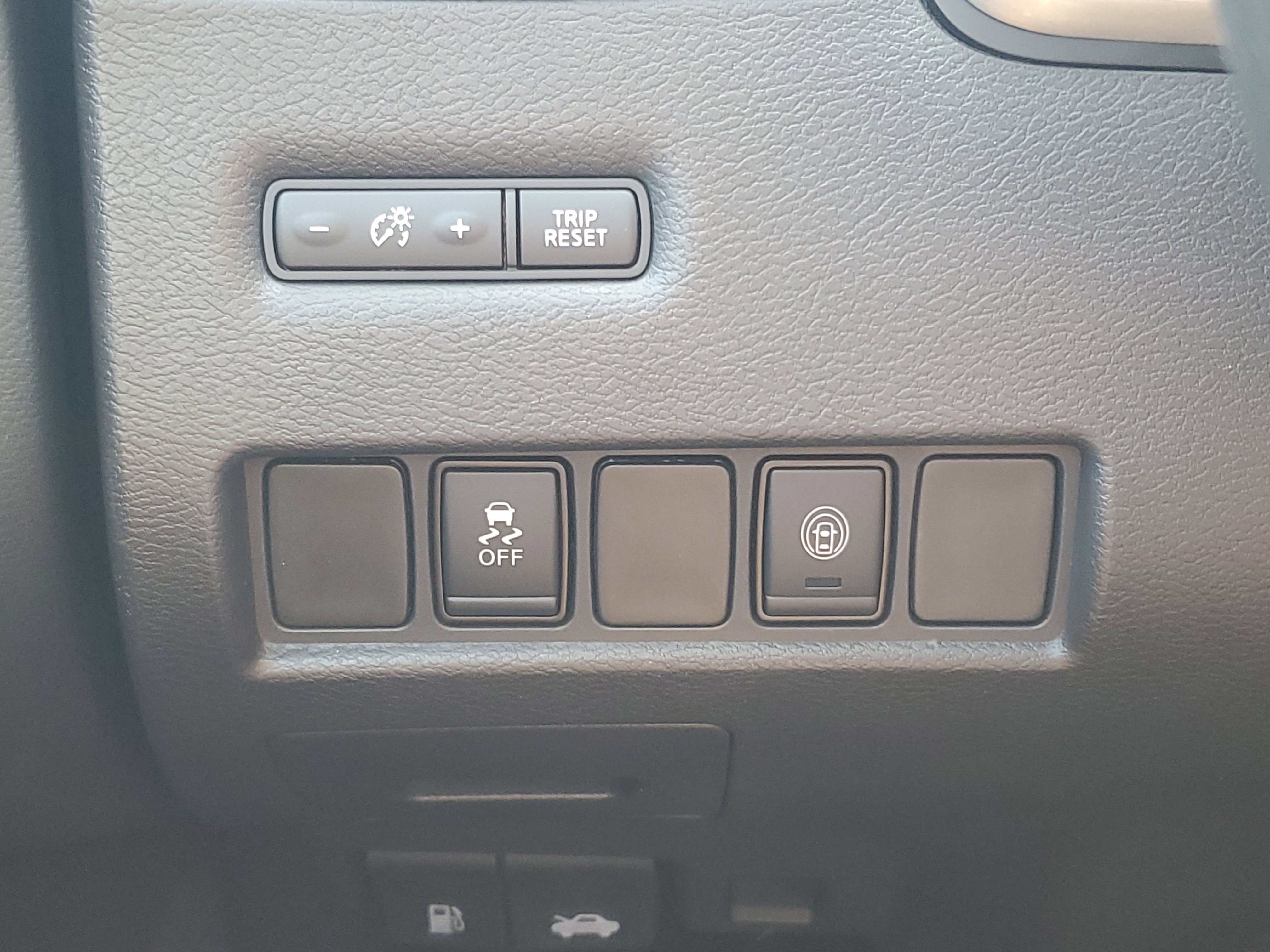 Used 2022 Nissan Murano SV w/ SV Midnight Edition Package image 27