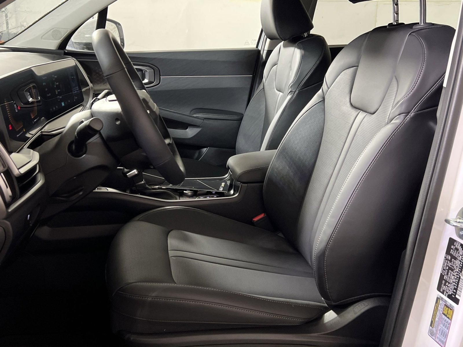 New 2026 Kia Sorento S image 11