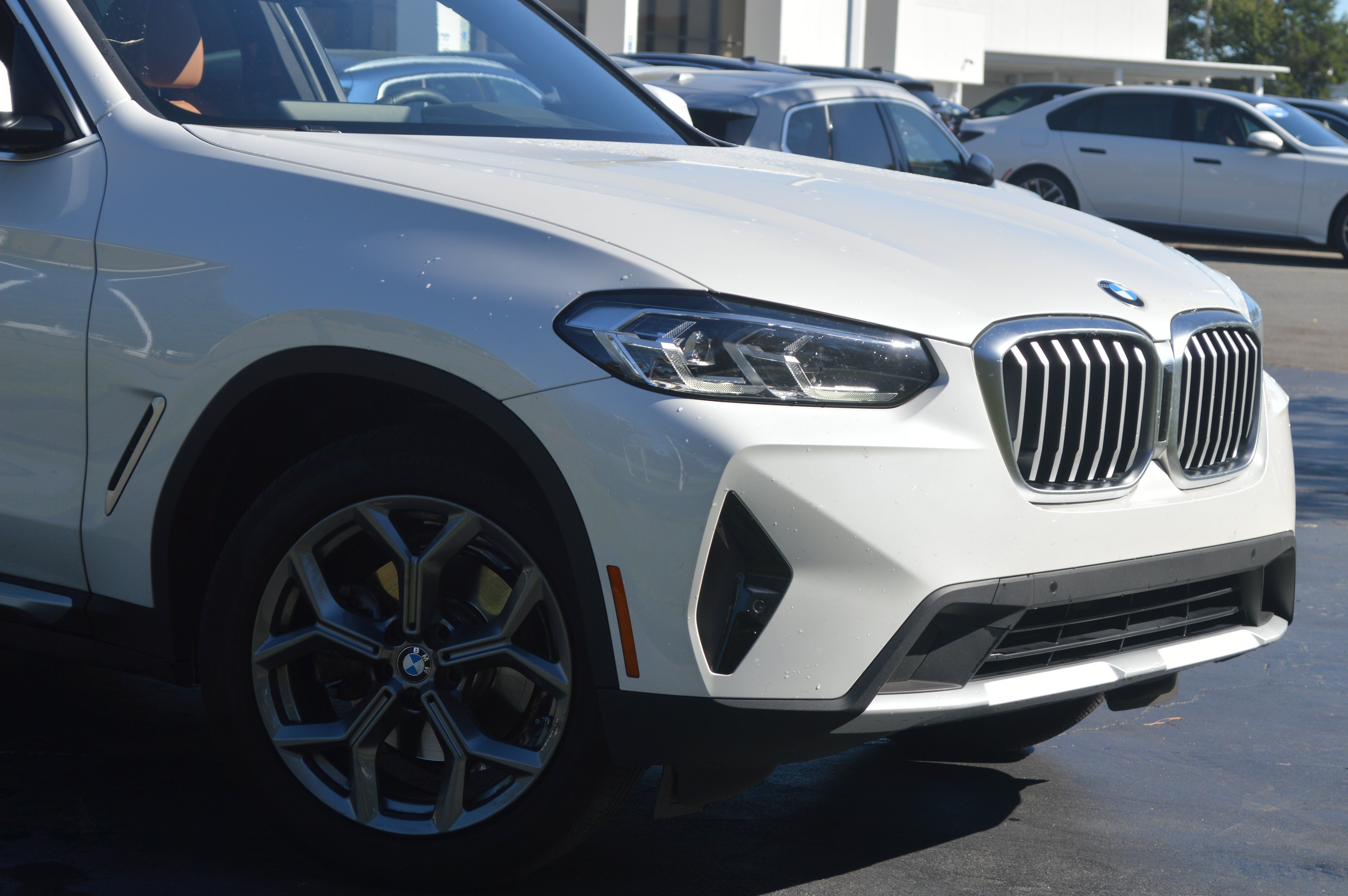 Certified 2024 BMW X3 sDrive30i w/ Premium Package w/ZPA RWD image 2