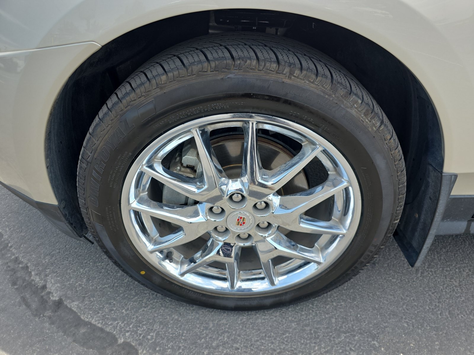 Used 2014 Cadillac SRX Premium AWD/4WD image 31
