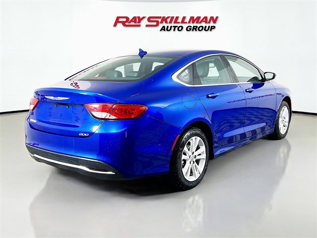 Used 2017 Chrysler 200 Limited Platinum image 7