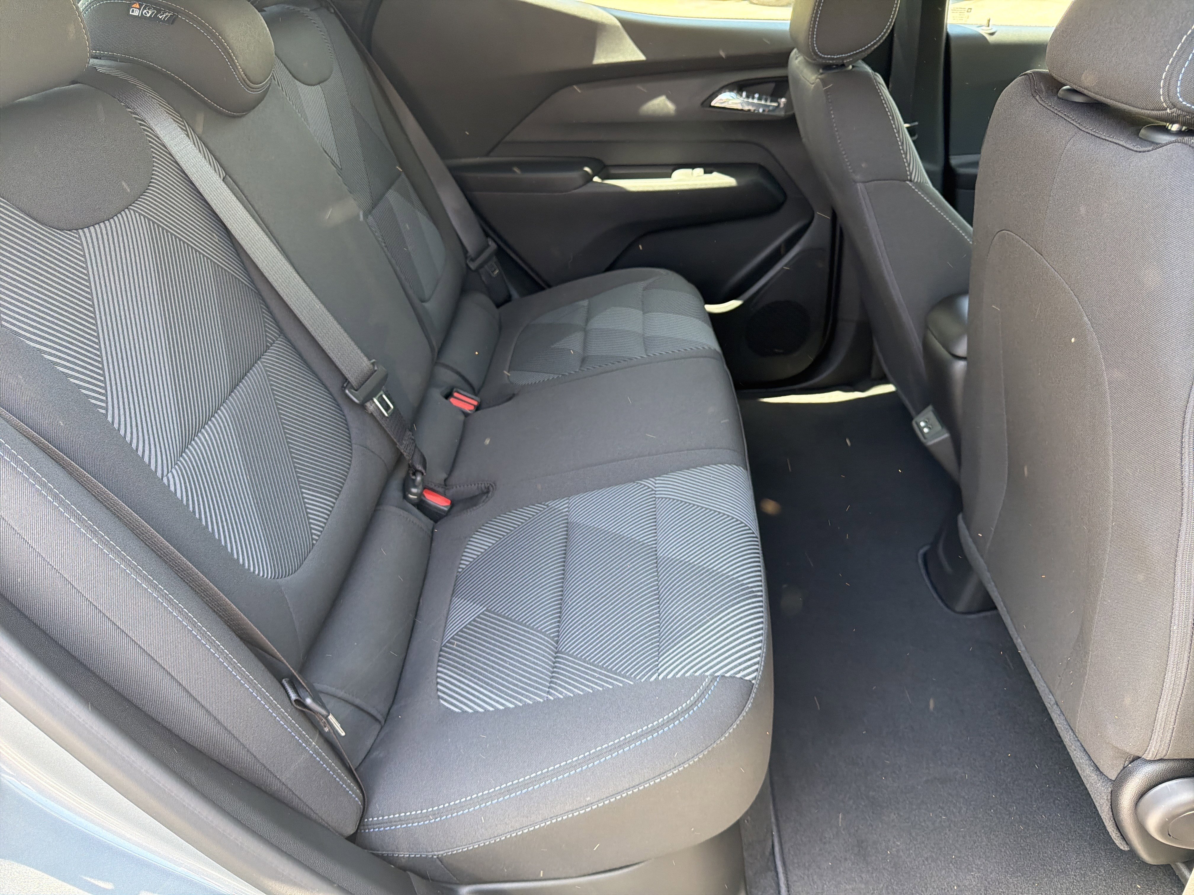 New 2027 Chevrolet Bolt LT w/ Comfort Package FWD image 15