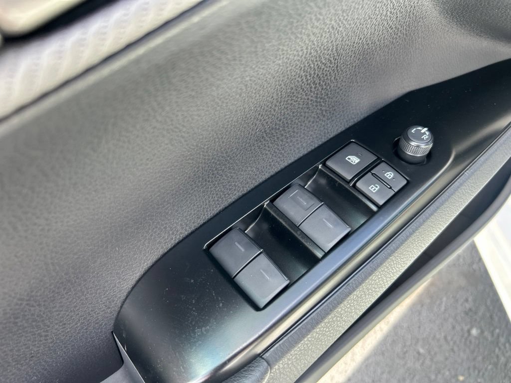 New 2026 Toyota Camry SE FWD image 11