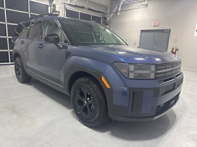 Used 2025 Hyundai Santa Fe XRT AWD/4WD image 3