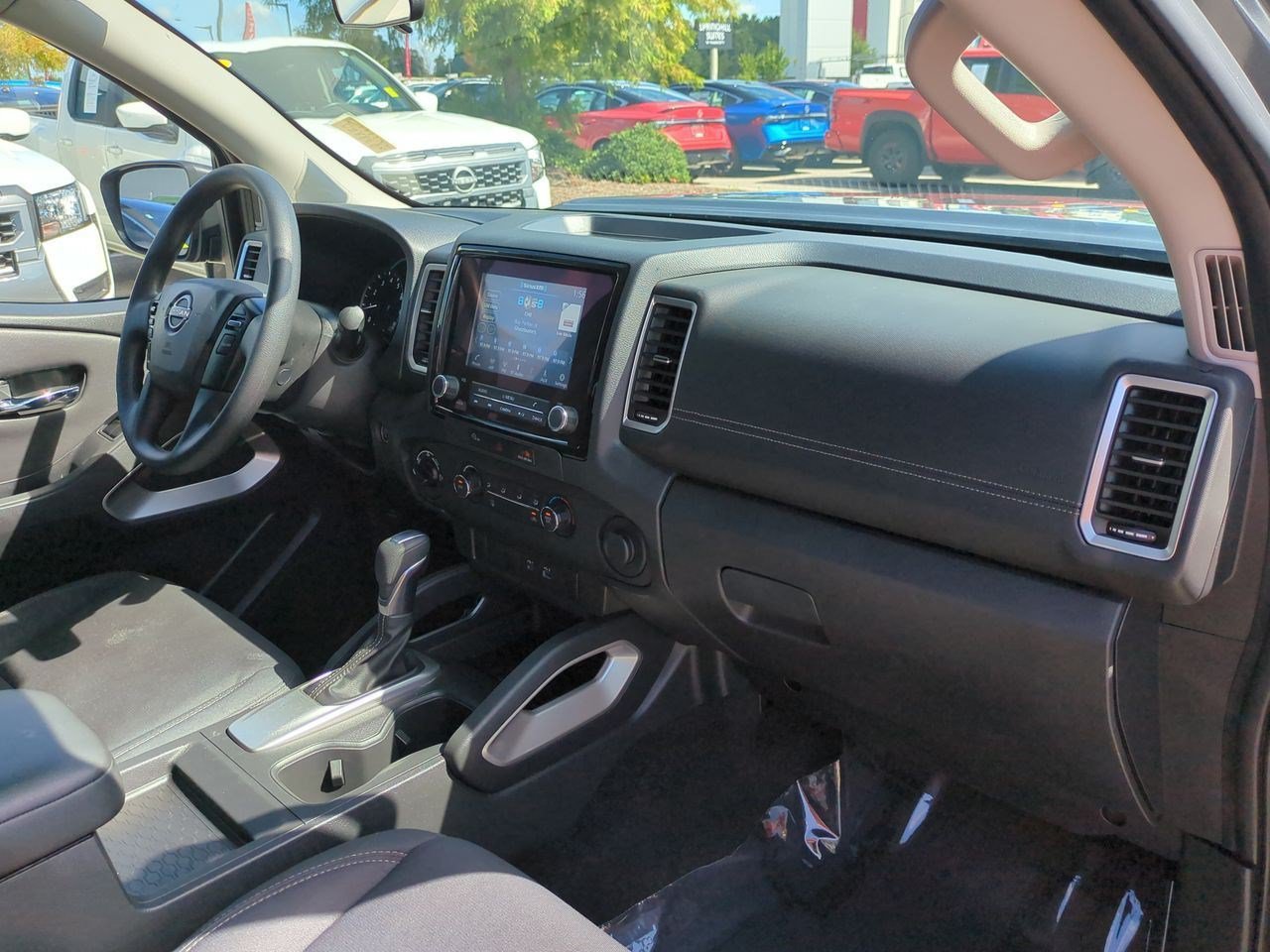 Certified 2023 Nissan Frontier SV AWD/4WD image 41