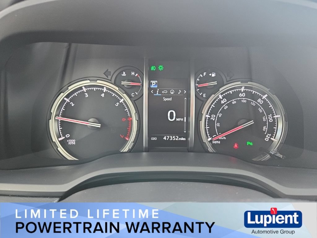 Used 2020 Toyota 4Runner Limited AWD/4WD image 17