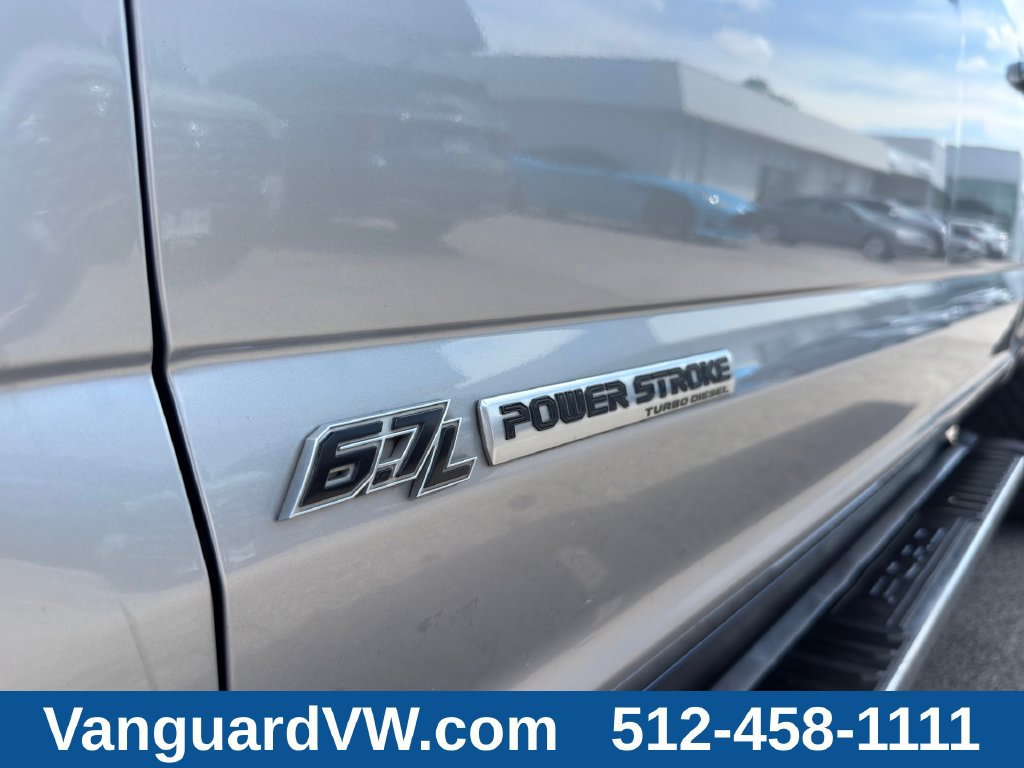 Used 2021 Ford F250 Lariat w/ Lariat Ultimate Package AWD/4WD image 6