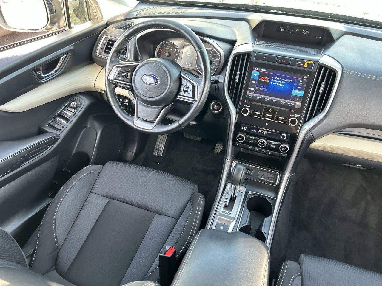 Used 2022 Subaru Ascent Premium w/ Convenience Package AWD/4WD image 11