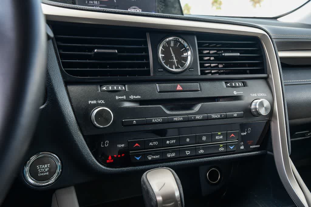 Used 2018 Lexus RX 350L FWD w/ Accessory Package image 20