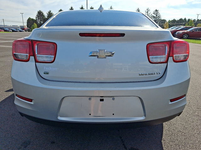 Used 2015 Chevrolet Malibu LT w/ Power Convenience Package FWD image 6