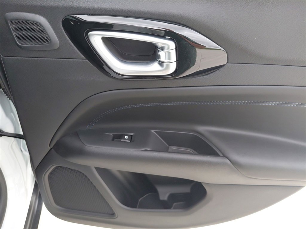 New 2025 Jeep Compass Limited w/ Sun and Sound Group image 21