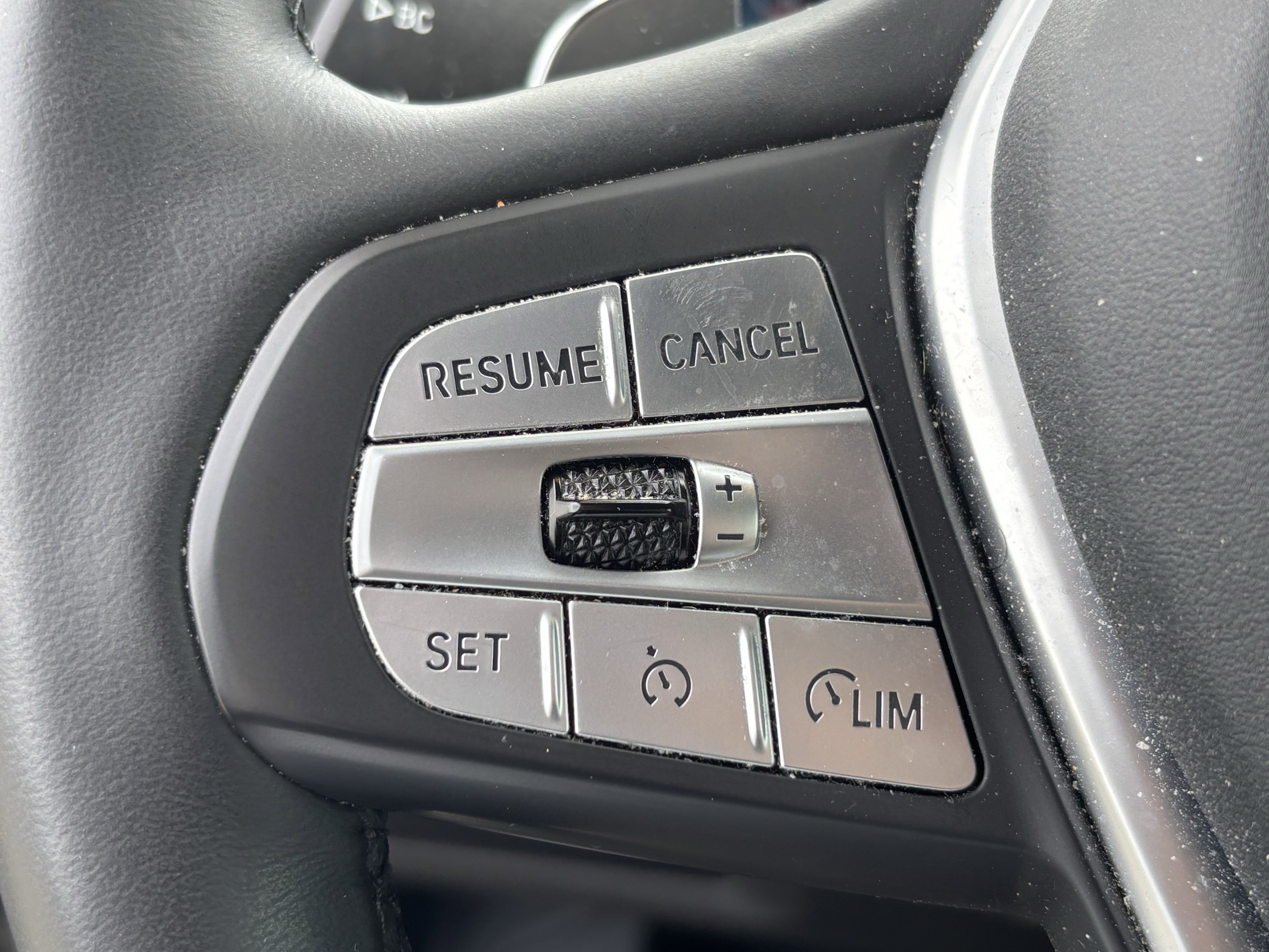 Used 2023 BMW X3 sDrive30i w/ Premium Package image 19