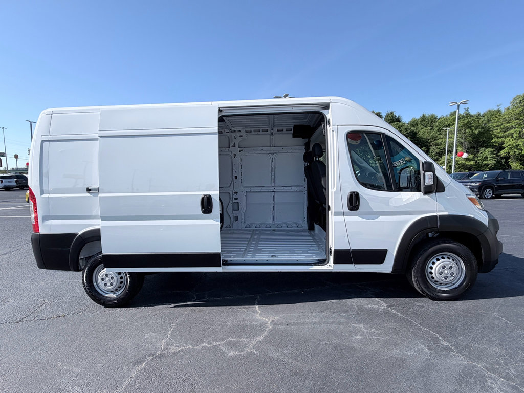 Used 2026 RAM ProMaster 2500 w/ Convenience Group FWD image 5