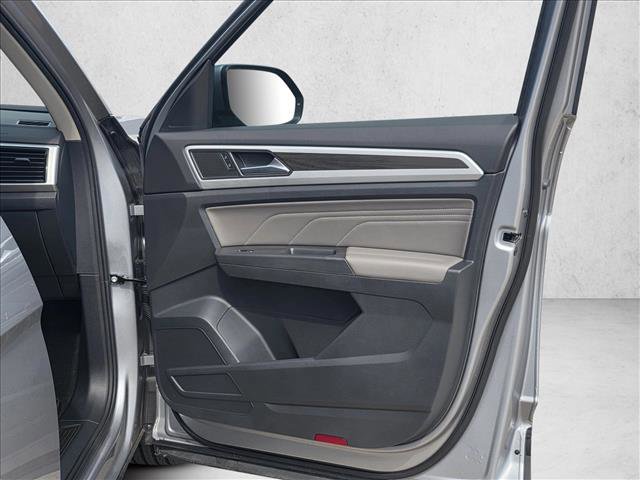 Used 2022 Volkswagen Atlas SE image 10