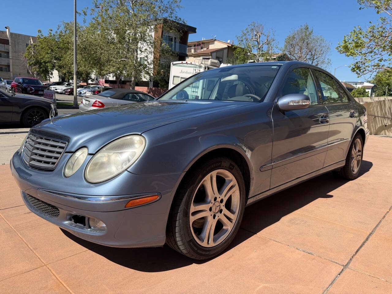 Used 2006 Mercedes-Benz E 350 Sedan image 2
