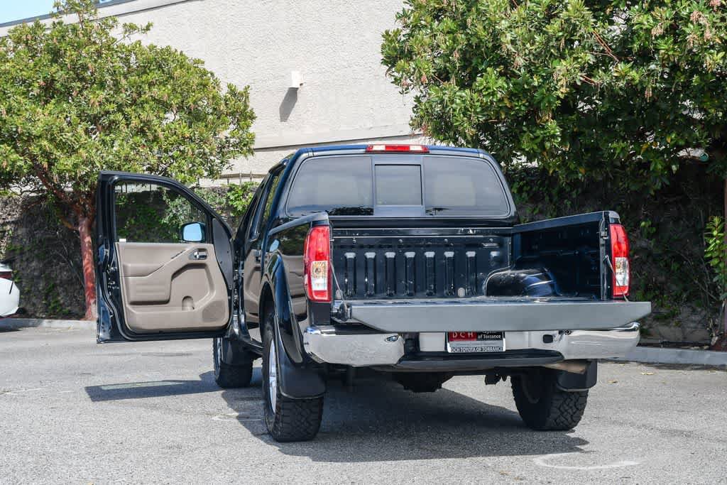 Used 2018 Nissan Frontier SV image 27
