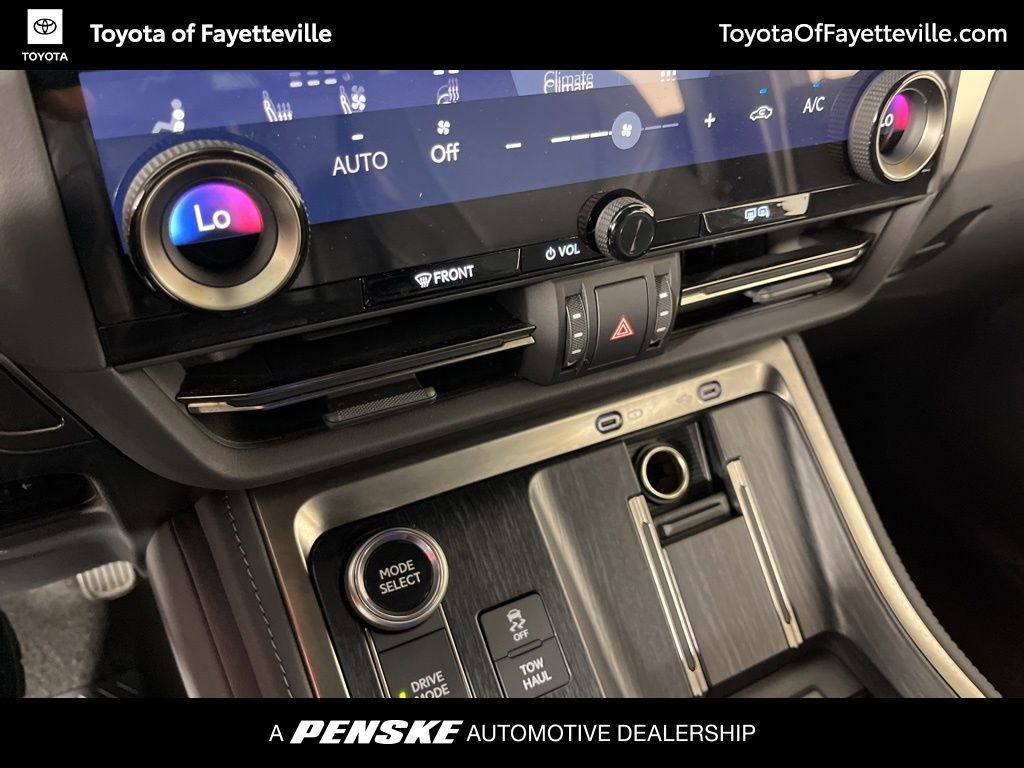 Used 2024 Lexus GX 550 550 Luxury+ w/ Cold Area Package image 32