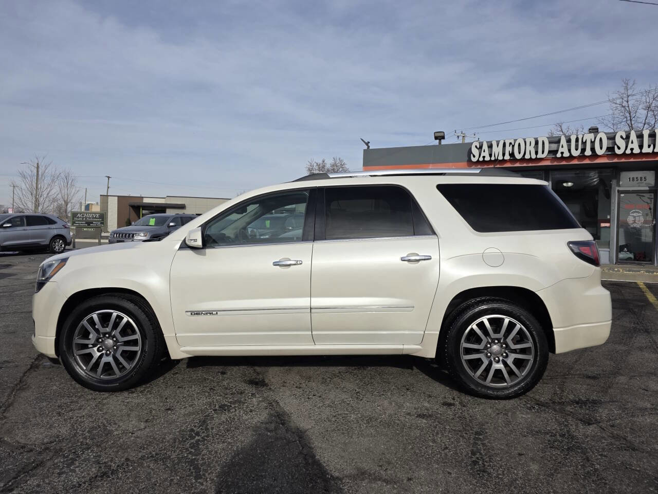 Used 2014 GMC Acadia Denali FWD image 10