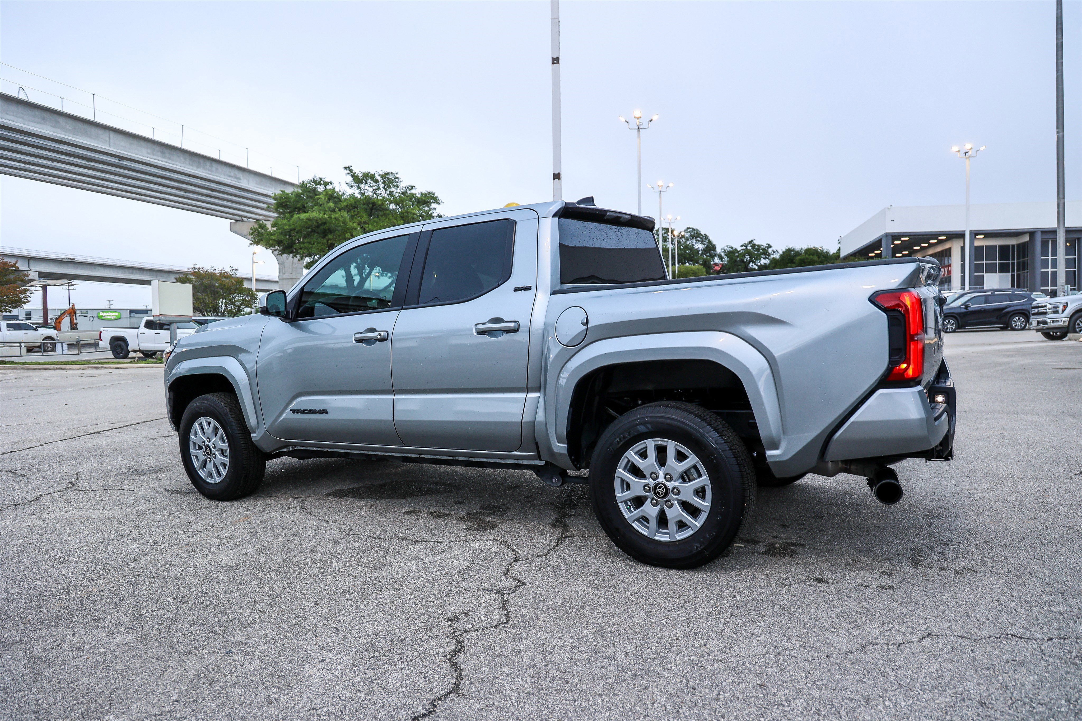 Certified 2025 Toyota Tacoma SR5 image 10