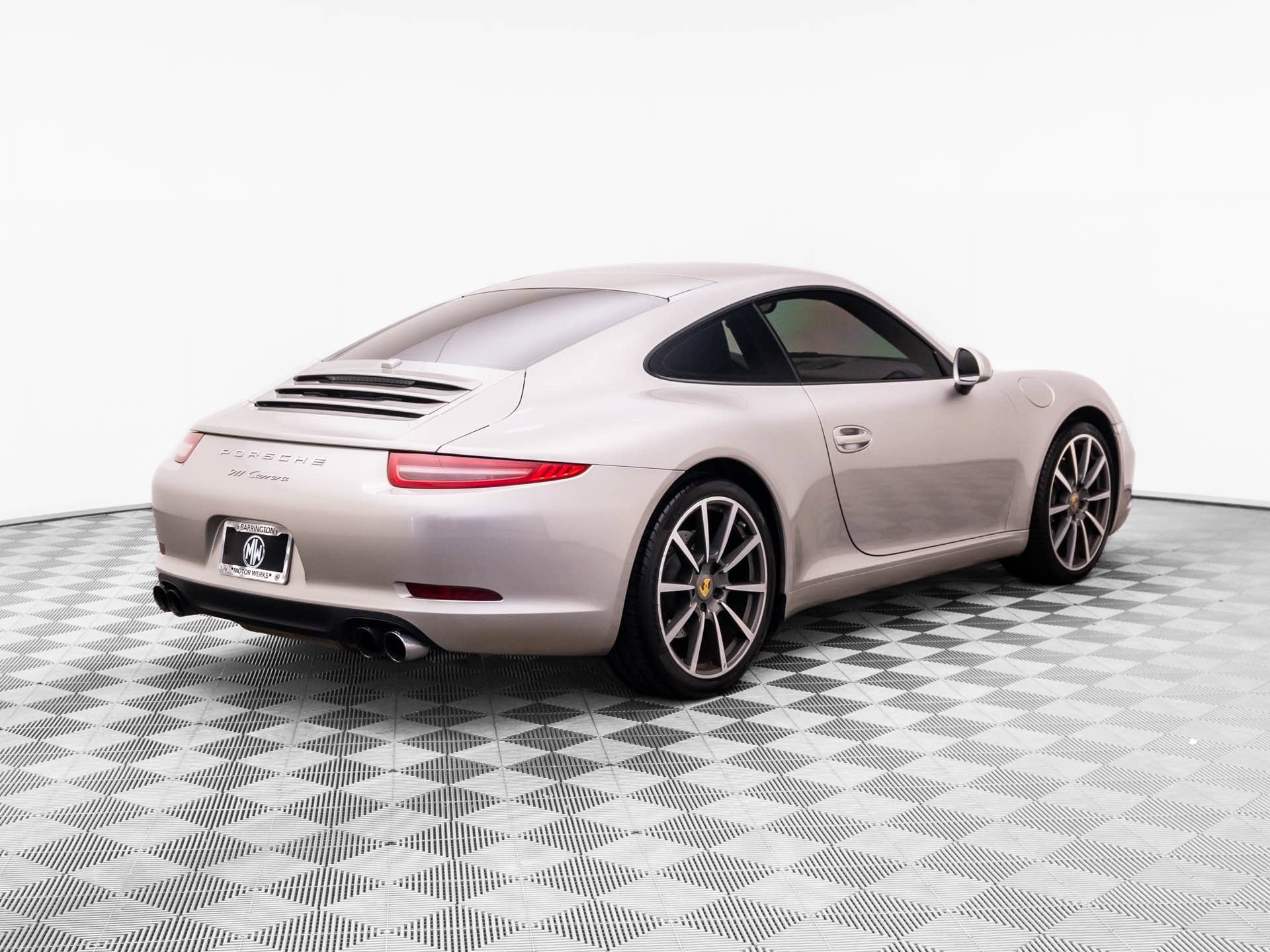 Used 2013 Porsche 911 Carrera RWD image 7