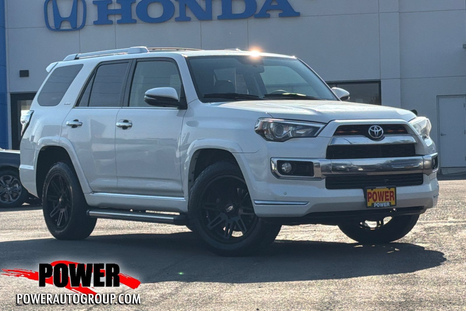 Used 2016 Toyota 4Runner Limited AWD/4WD image 1