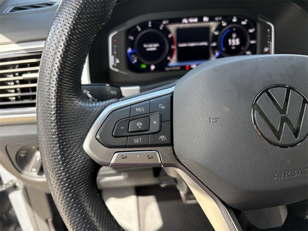 Certified 2022 Volkswagen Atlas Cross Sport SEL Premium R-Line w/ Cross Sport MDO Package image 16