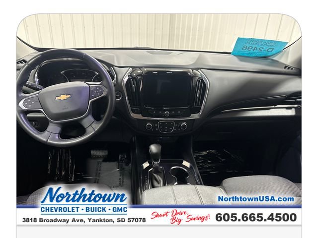 Used 2021 Chevrolet Traverse LT image 22