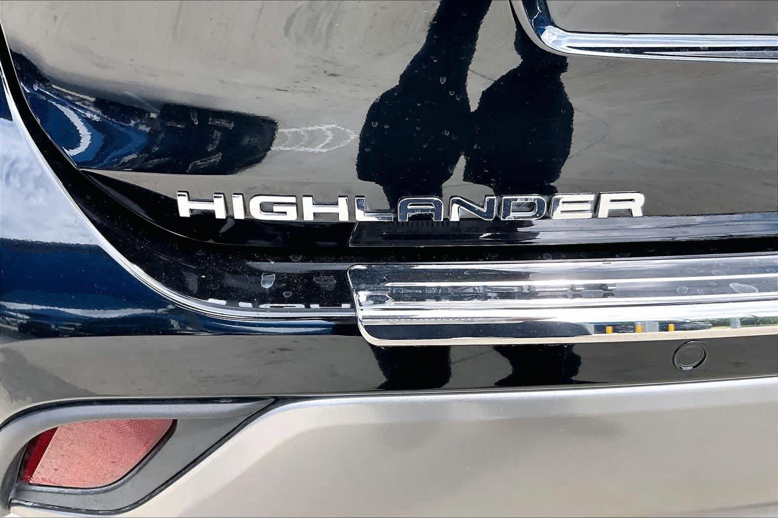 Used 2025 Toyota Highlander Platinum AWD/4WD image 10