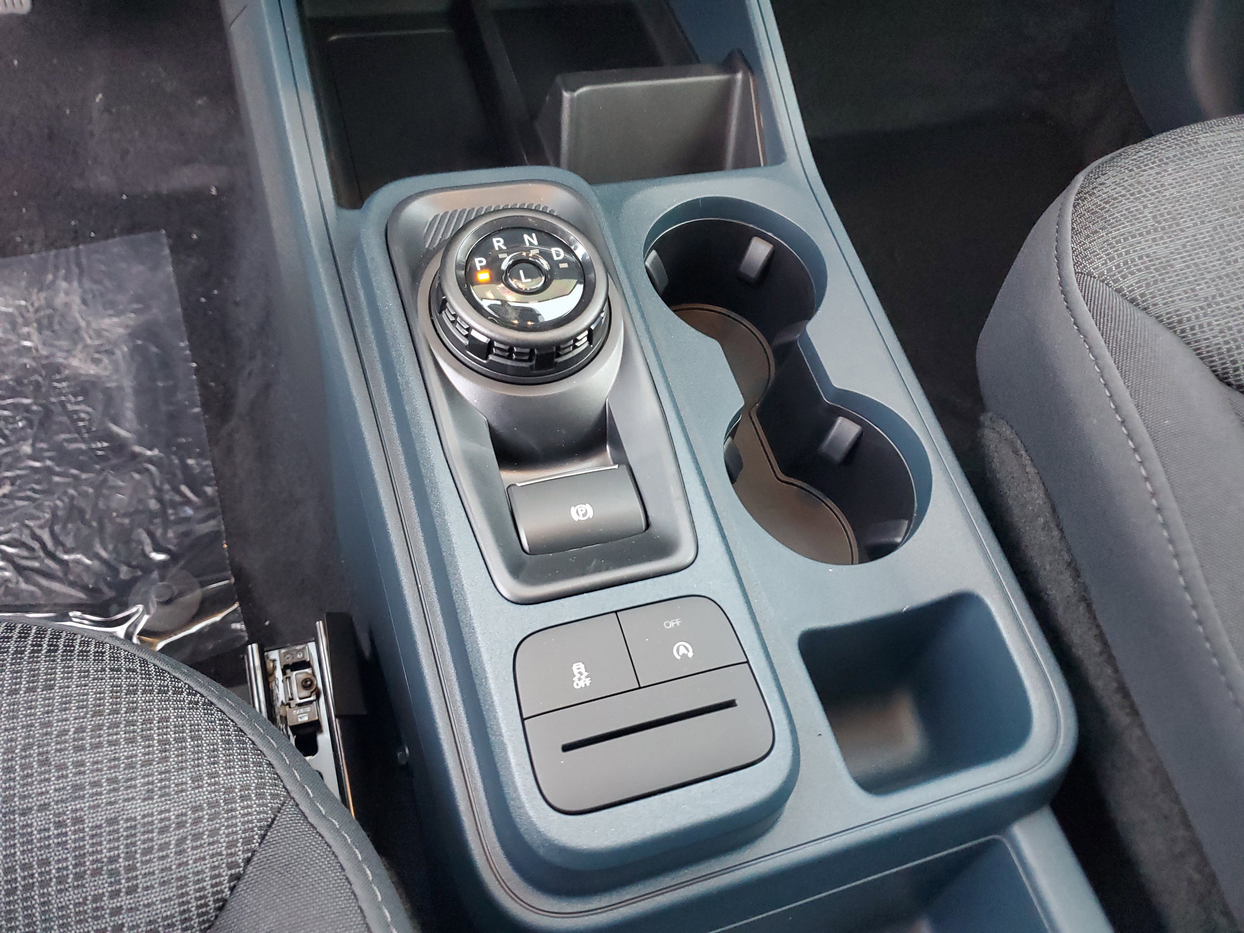 New 2025 Ford Maverick XL w/ Equipment Group 102A image 18