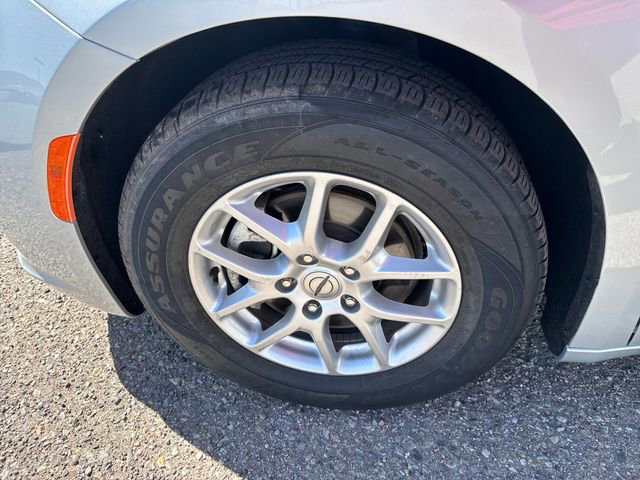 Used 2024 Chrysler Pacifica Touring-L FWD image 18