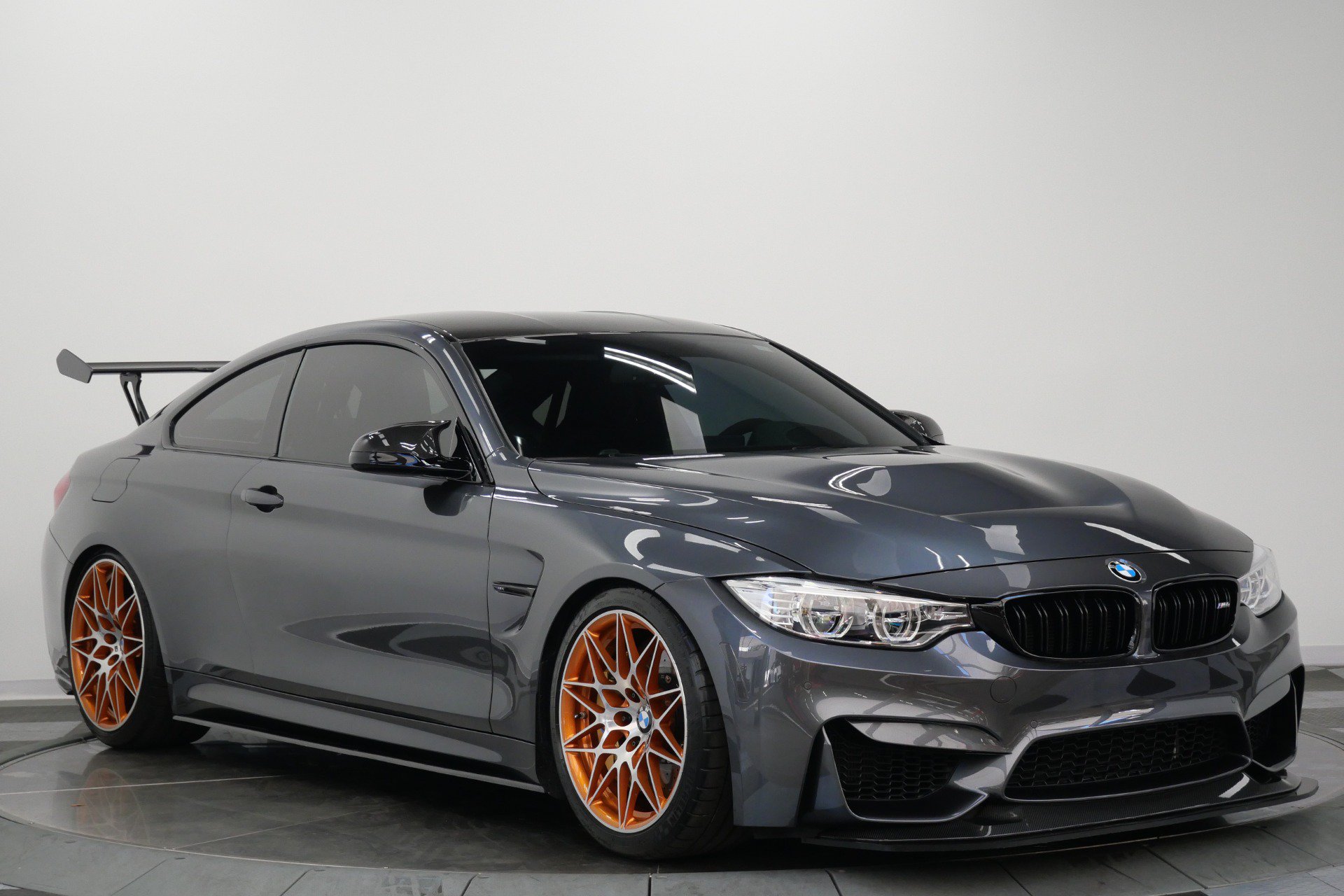 Used 2016 BMW M4 GTS RWD image 3