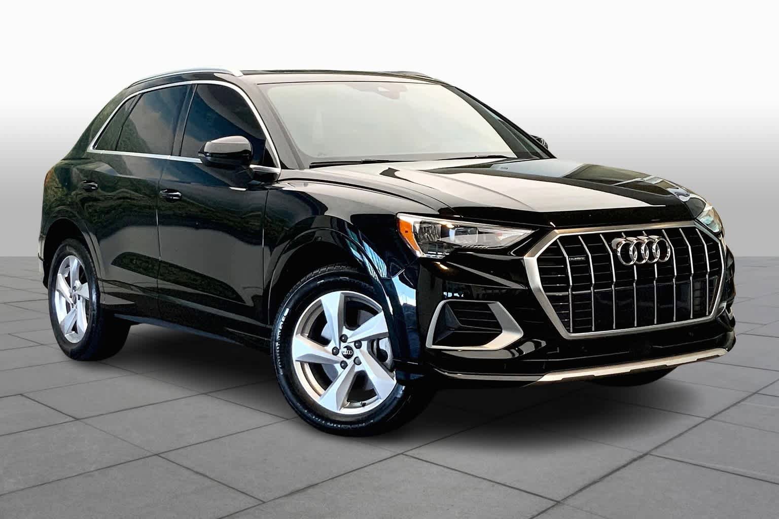 Used 2021 Audi Q3 2.0T Premium w/ Convenience Package image 3