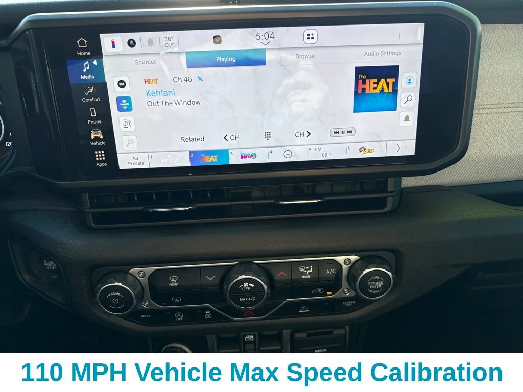 Used 2025 Jeep Gladiator Sport image 19