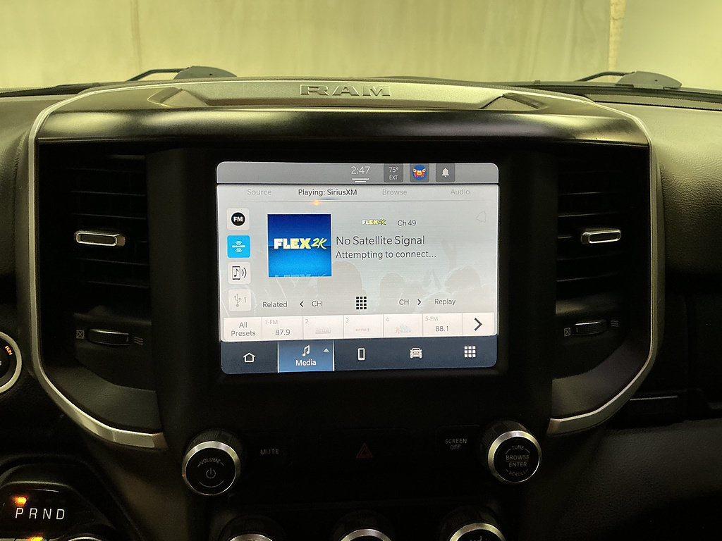 Used 2022 RAM 1500 Big Horn AWD/4WD image 14