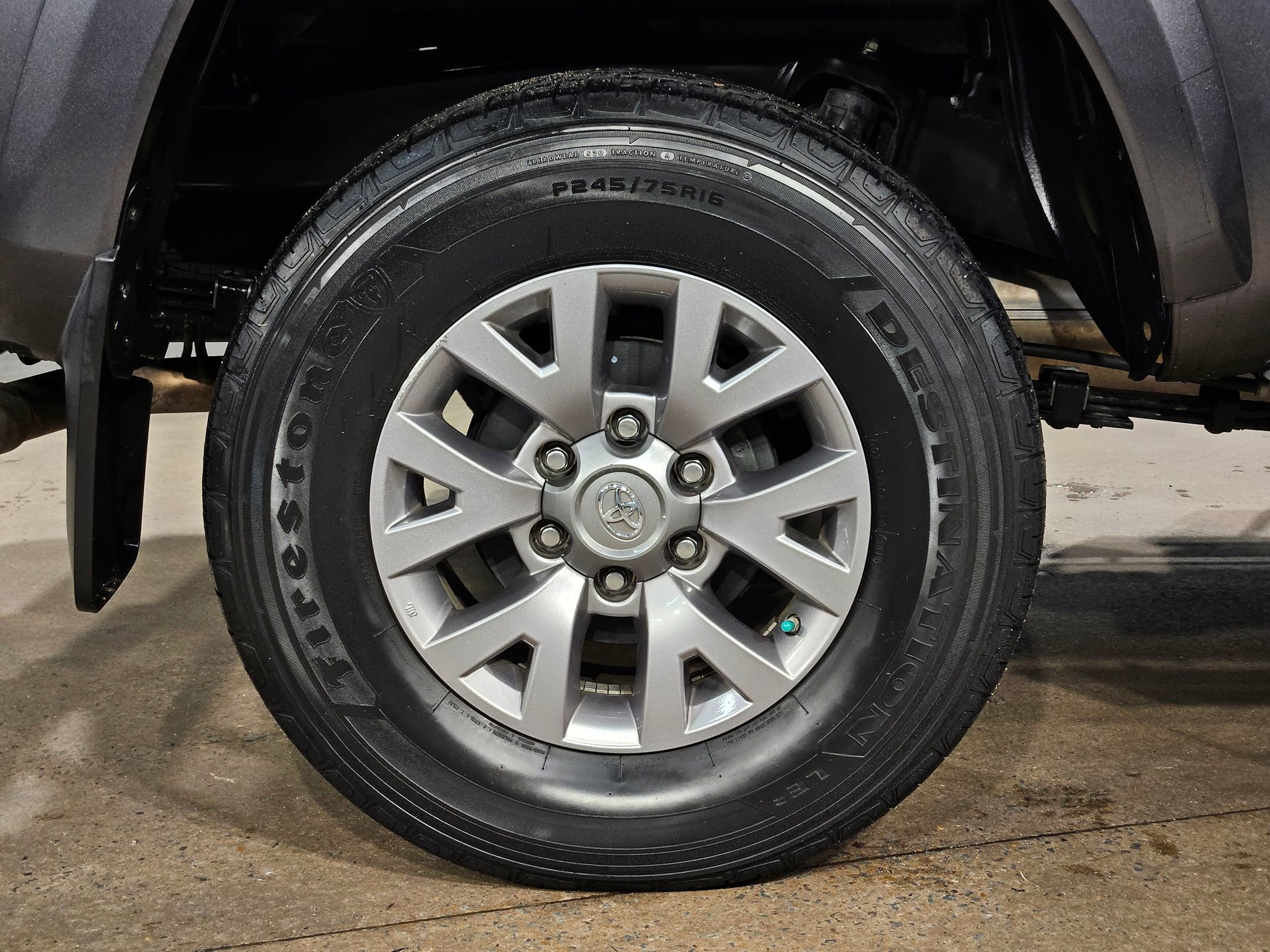 Used 2019 Toyota Tacoma SR5 image 17