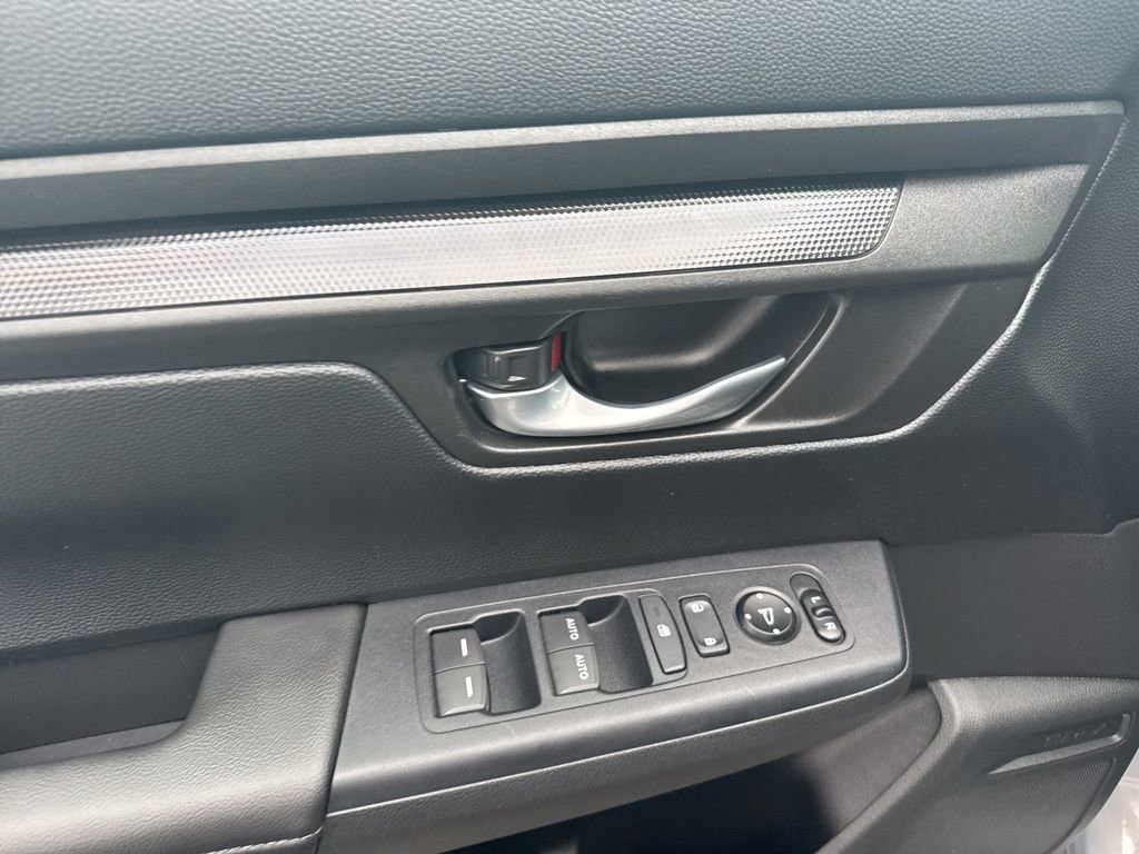 Used 2025 Honda CR-V EX image 17